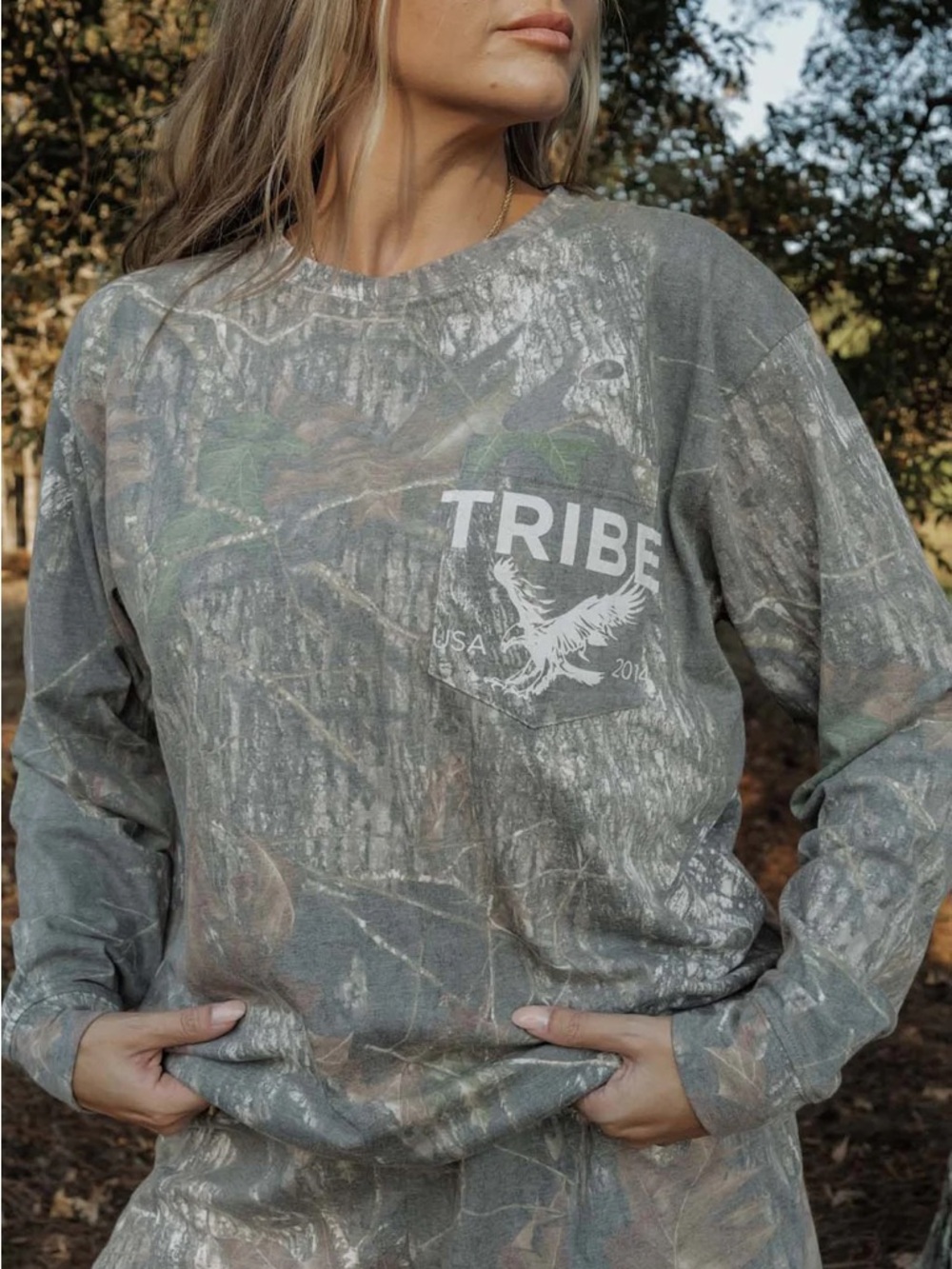 Tribe Kelley women’s Mossy Oak Break Up Camo Base Camp long sleeve - Picture 5 of 8